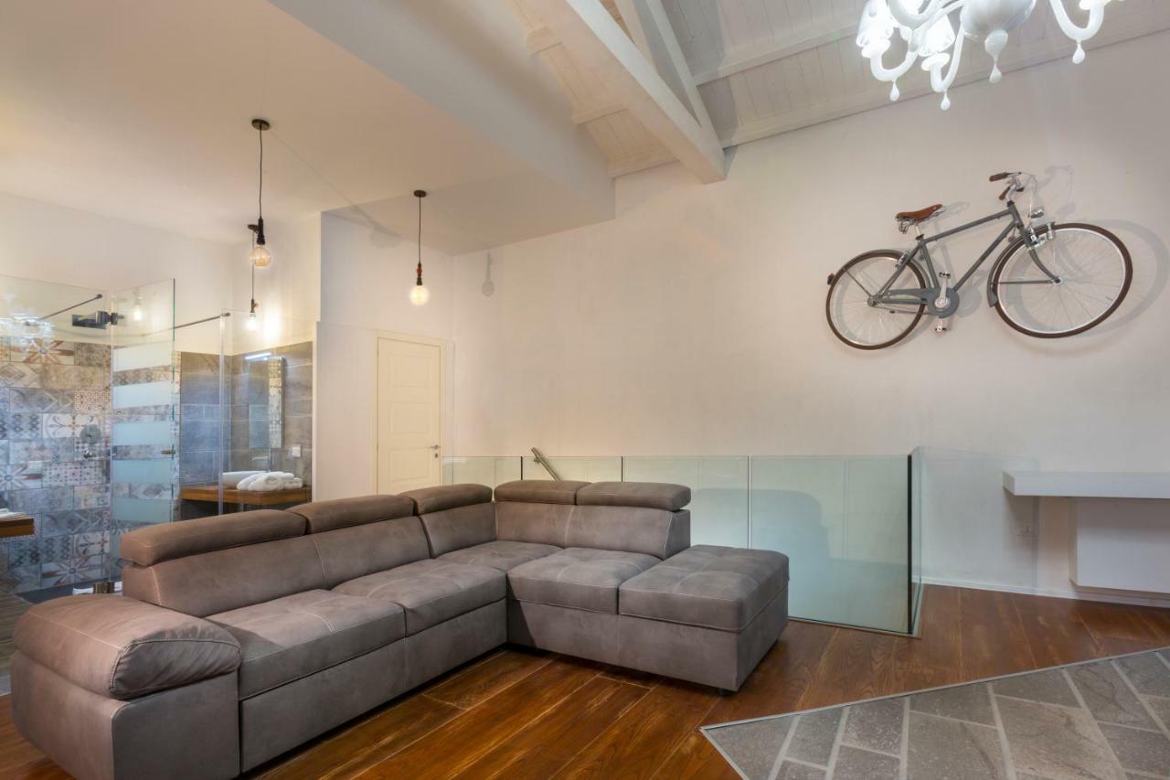 Cagliari Marina Harbour Guest House & Lounge Екстер'єр фото